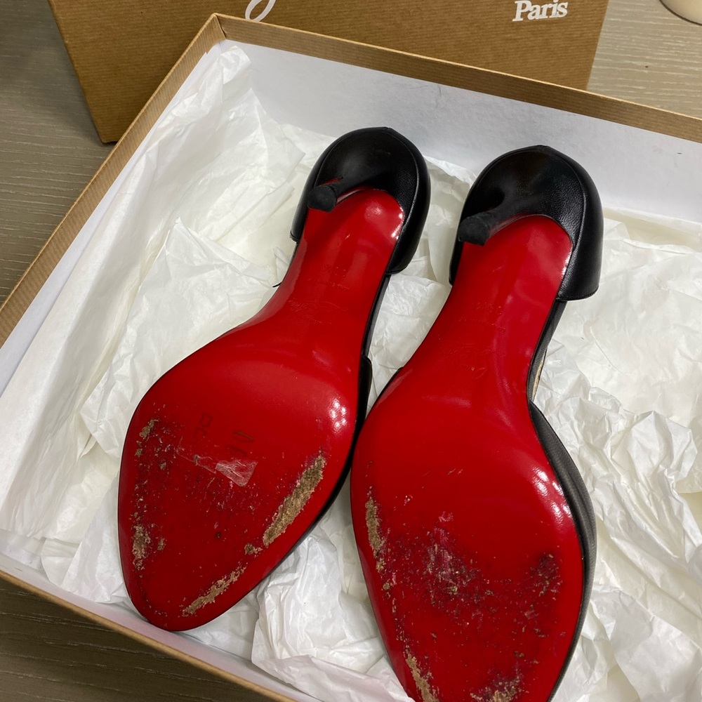 Red bottoms they are to small wore twice